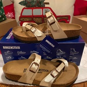 Birkenstock Mayari pearl white asst medium new